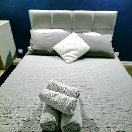 Wygodne M Z Ogródkiem *