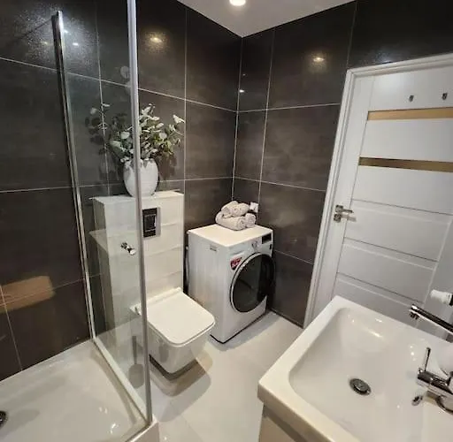 Wygodne M Z Ogrodkiem *